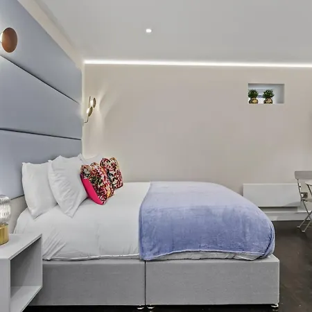 Modern Studio Flat Londres Extérieur photo