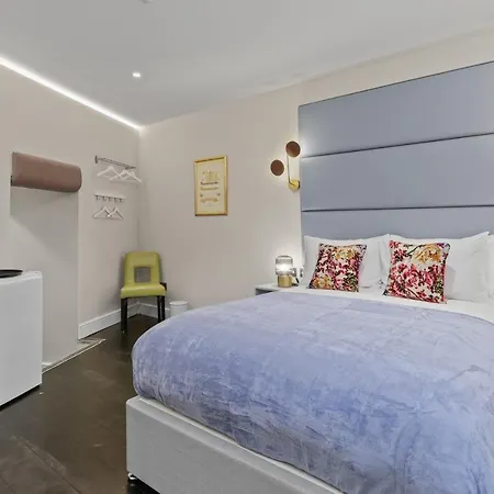 Modern Studio Flat Londres Extérieur photo
