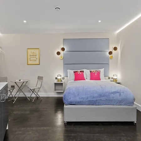 Modern Studio Flat Londres Extérieur photo